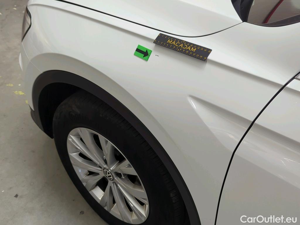  Volkswagen  Tiguan 2.0 TDI 150CP Comfortline DSG 4Motion #15