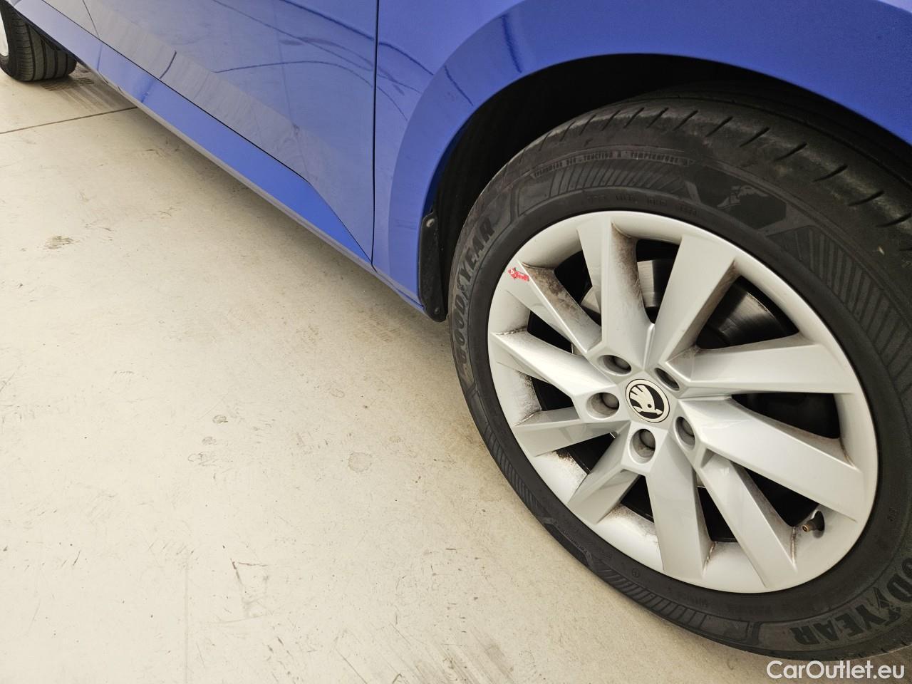  Skoda  Superb 2.0 TDI 150CP Ambition DSG #19