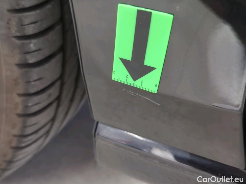  Volkswagen  Golf  Life 1.0 eTSI DSG mild-Hybrid #24