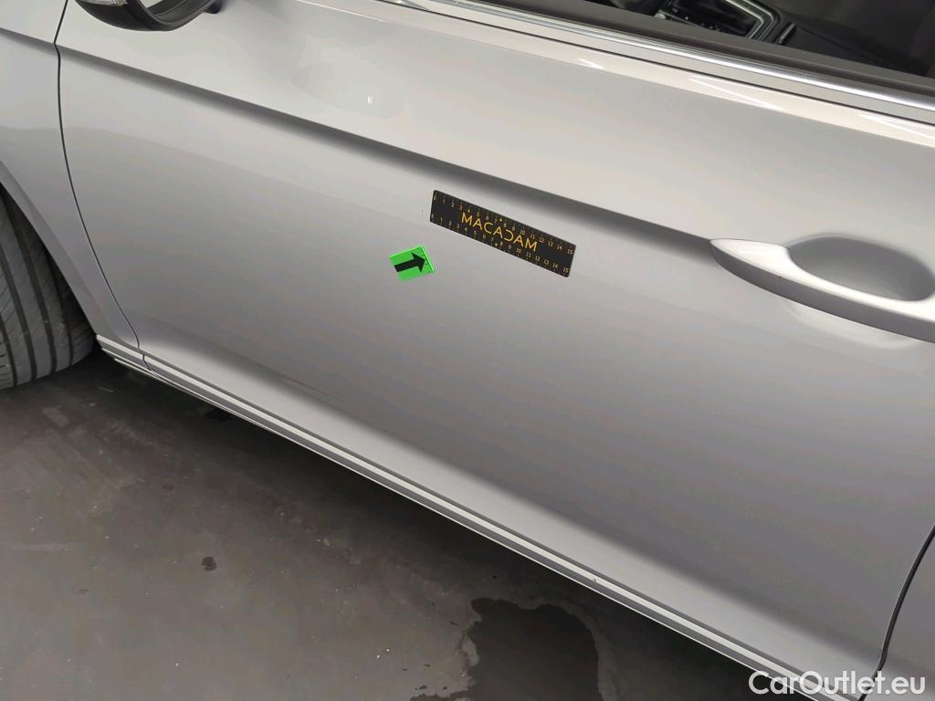  Volkswagen  Passat Var.Comfortline 1.6 TDI DSG 120 CP #6