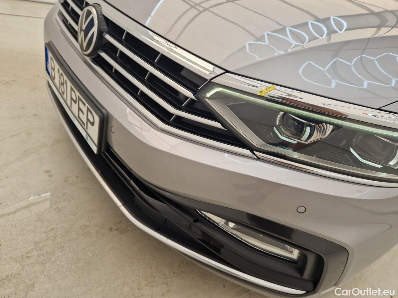  Volkswagen  Passat Comfortline 2.0 TDI DSG 150 CP #13