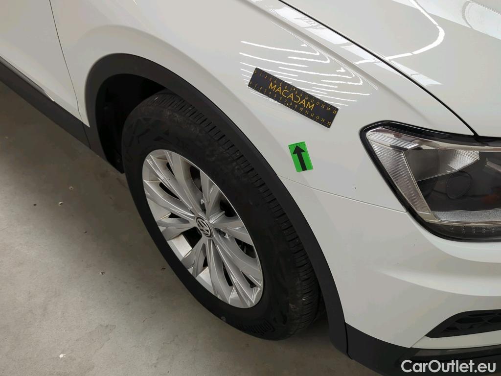  Volkswagen  Tiguan 2.0 TDI 150CP Comfortline DSG 4Motion #17