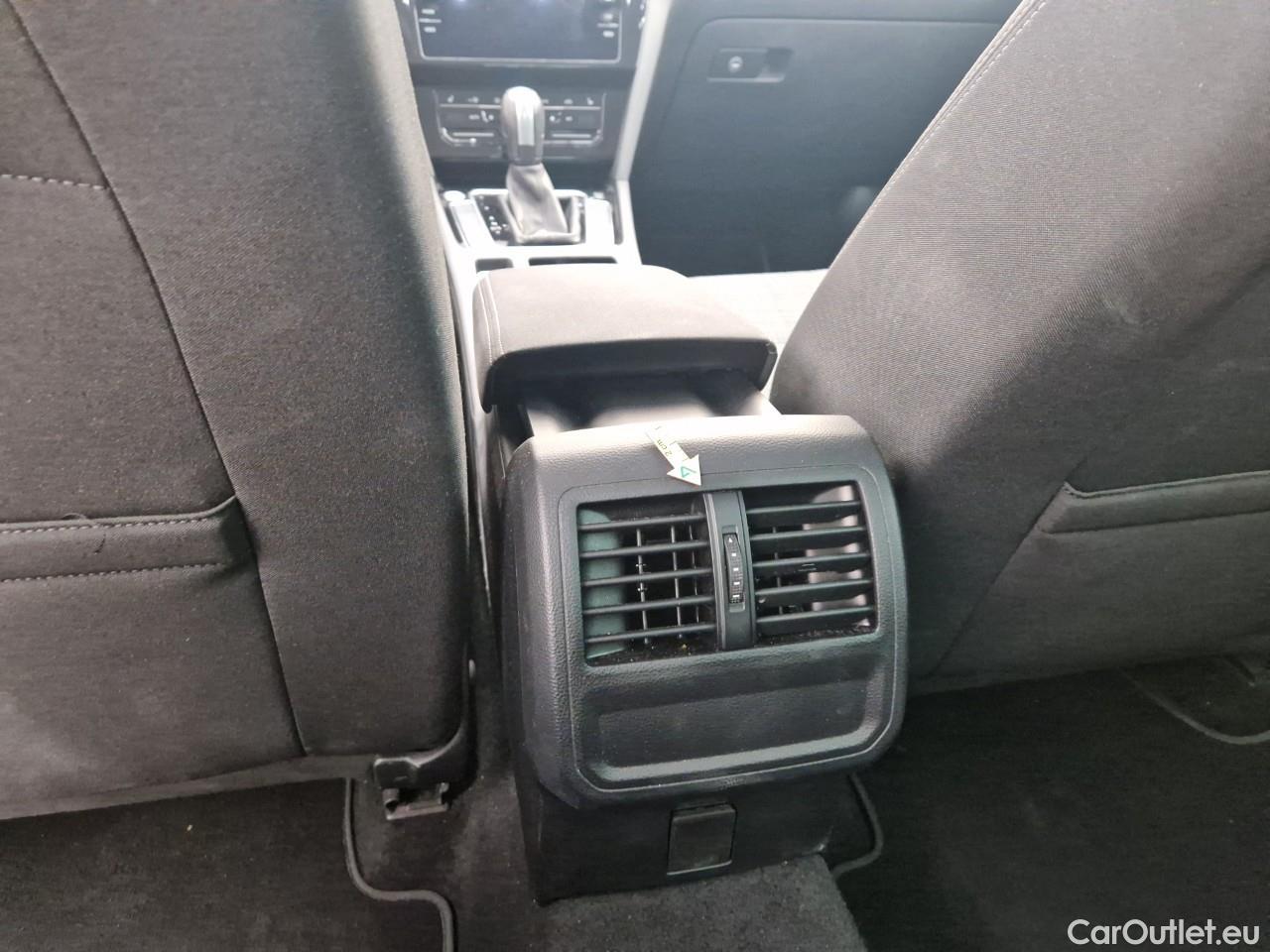  Volkswagen  Passat Comfortline 2.0 TDI DSG 150 CP #63