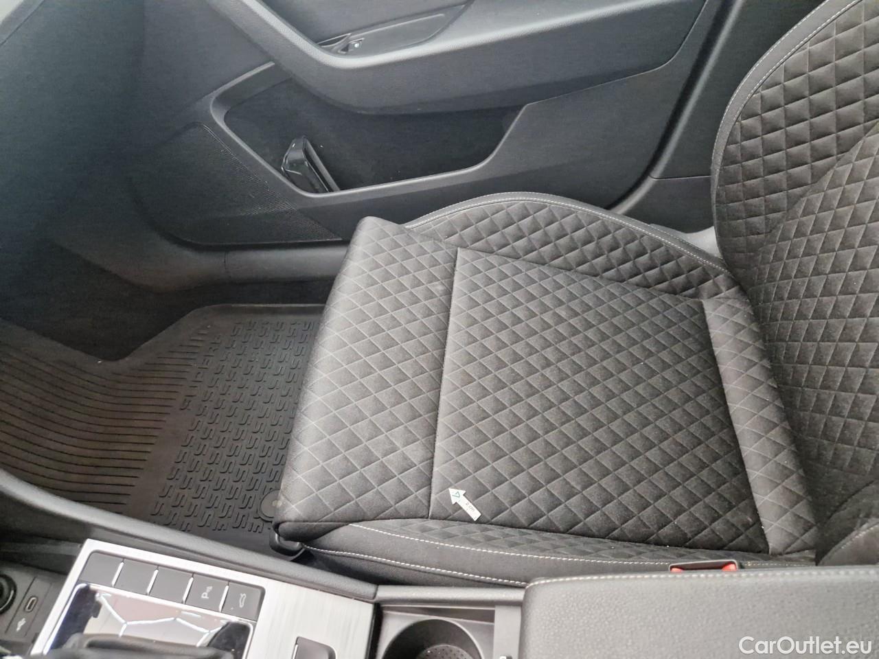  Skoda  Superb 1.5 TSI 150CP Ambition DSG #43