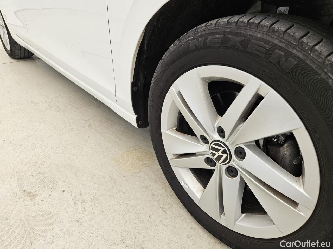  Volkswagen  Golf  Life 1.5 eTSI ACT DSG mild-Hybrid #12