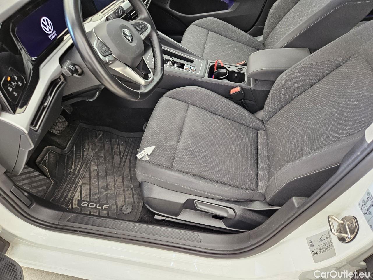  Volkswagen  Golf  Life 1.5 eTSI ACT DSG mild-Hybrid #34