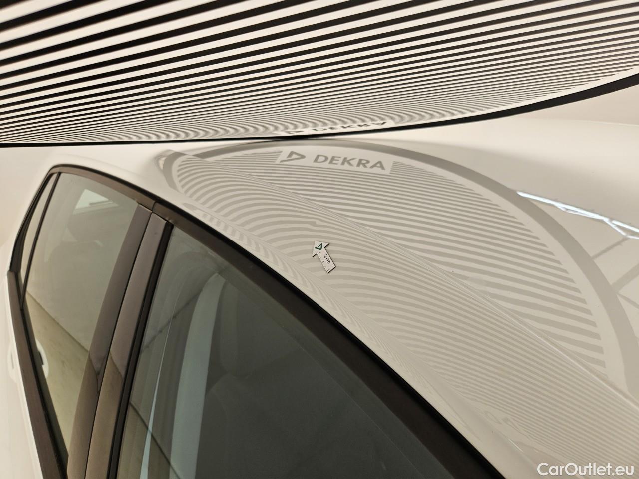  Volkswagen  Golf  Life 1.5 eTSI ACT DSG mild-Hybrid #17