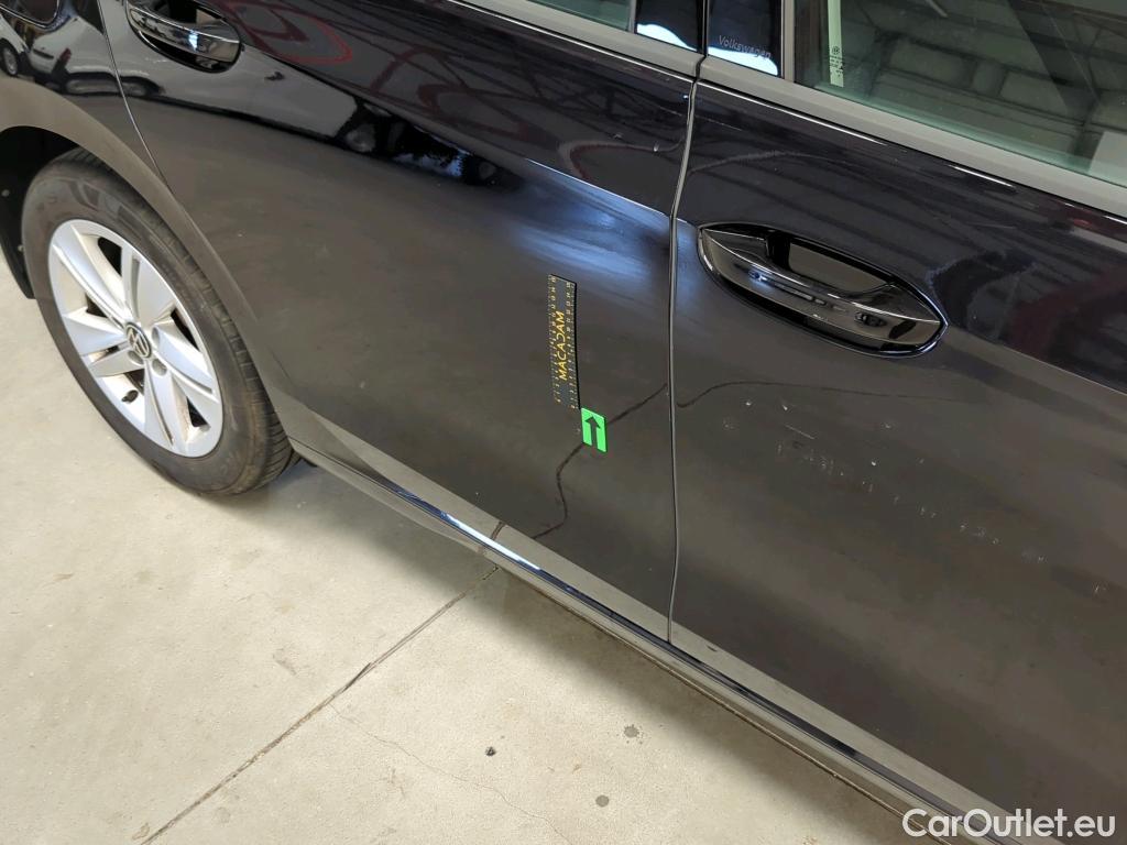  Volkswagen  Golf  Life 1.0 eTSI DSG mild-Hybrid #15