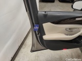  Mercedes  E-Klasse Mercedes-Benz  Berline E 200 4d #64