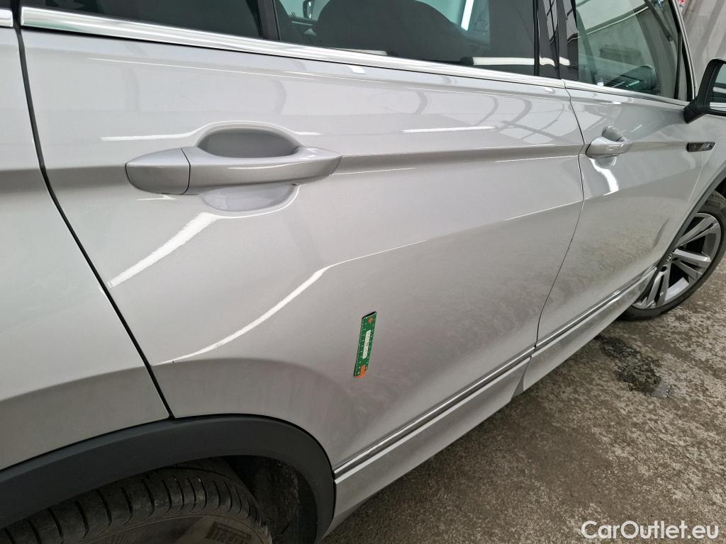  Volkswagen  Tiguan VOLKSWAGEN  / 2020 / 5P / SUV 2.0 TDI 150 DSG7 R-Line #8