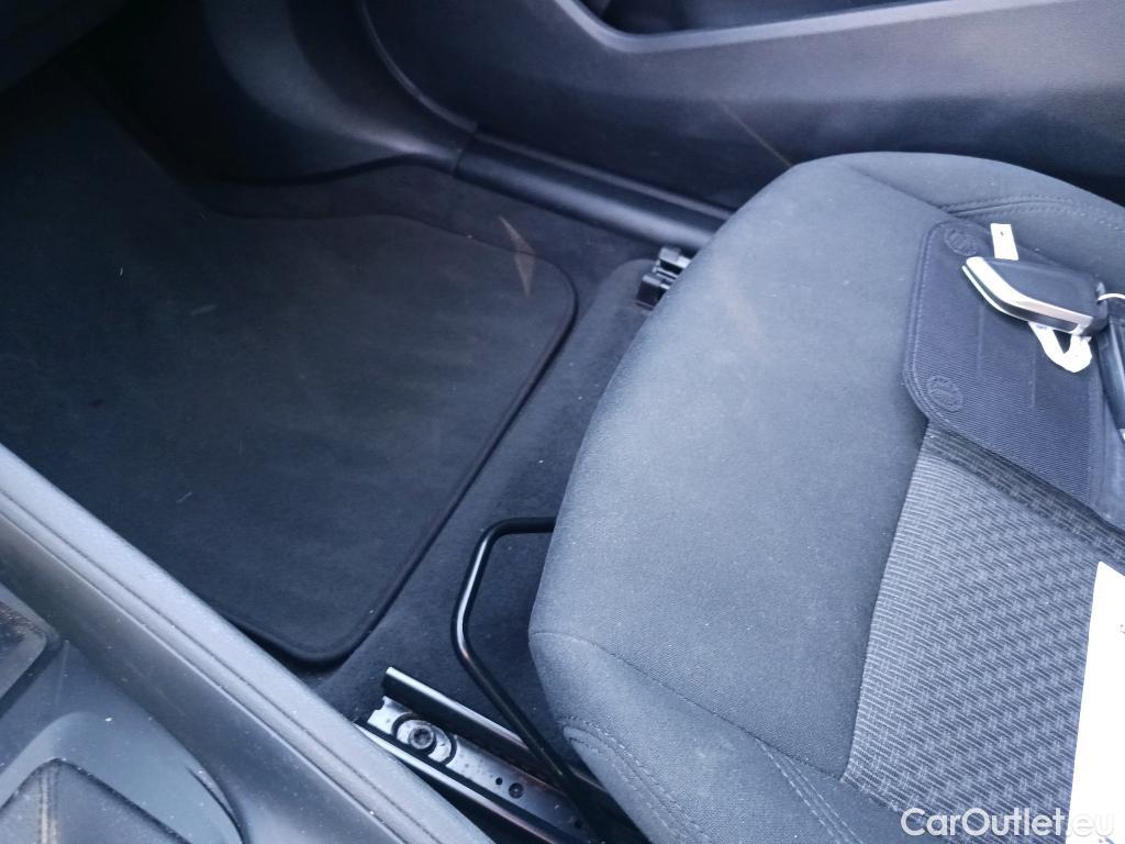  Bmw  X1 BMW  / 2019 / 5P / todoterreno sDrive16d Business #29
