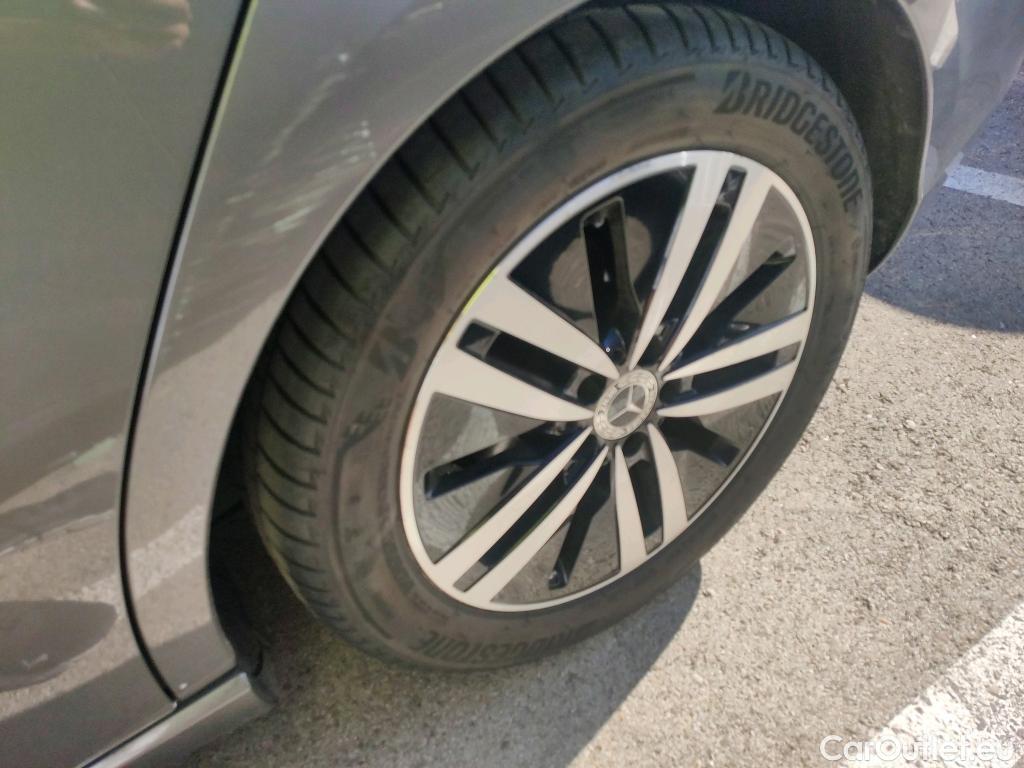  Mercedes  A-Klasse Clase A Sedán A 200 d (117.112) 150CV AT8 E6d #5