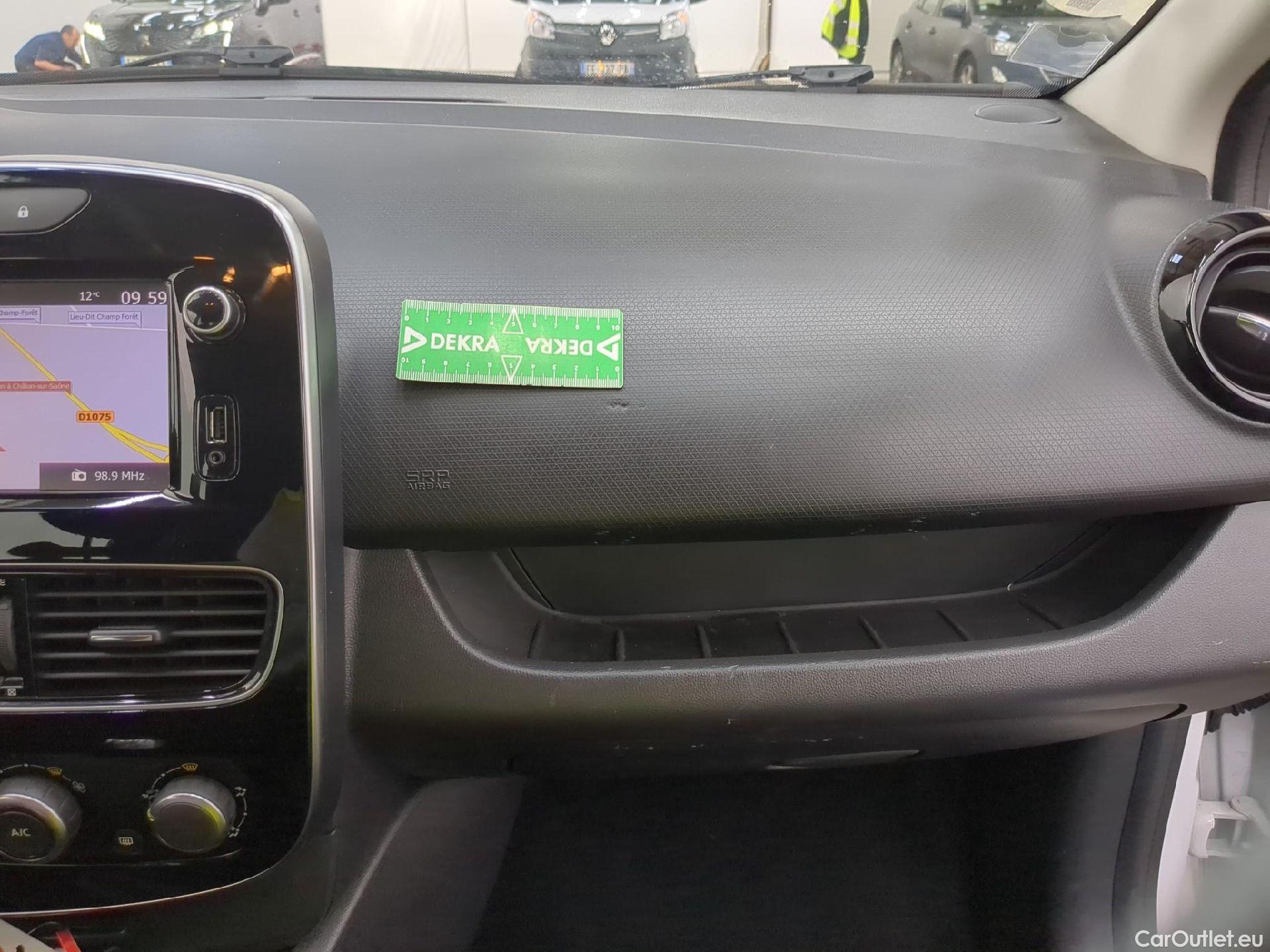  Renault  Clio  IV Air MediaNav 1.5 dCi 75CV BVM5 E6 #4