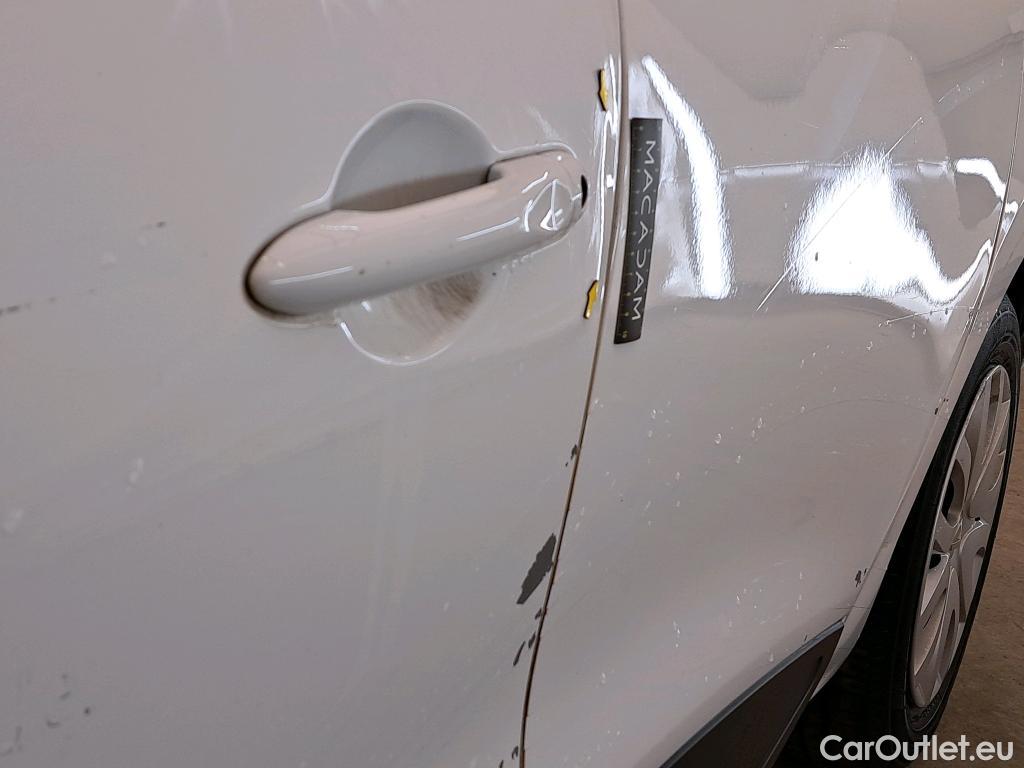  Renault  Clio  IV Air MediaNav 1.5 dCi 75CV BVM5 E6 #26