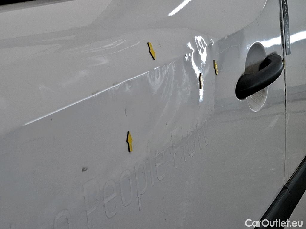  Renault  Kangoo  II Express Grand Confort (L1) 1.5 dCi 80CV BVM6 E6dT #44