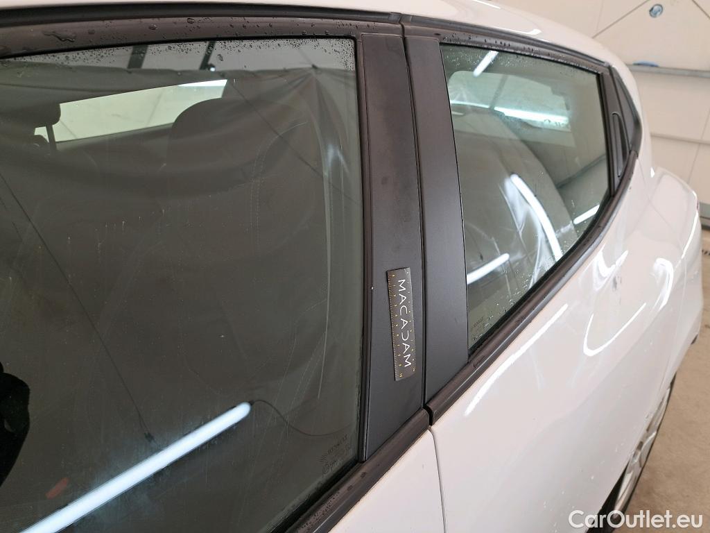  Renault  Clio  IV Air MediaNav 1.5 dCi 75CV BVM5 E6 #48