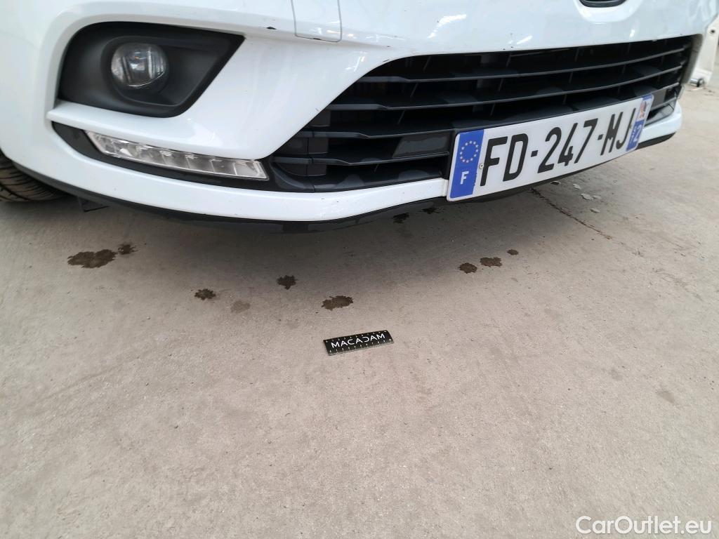 Renault  Clio  IV Air MediaNav 1.5 dCi 75CV BVM5 E6 #30