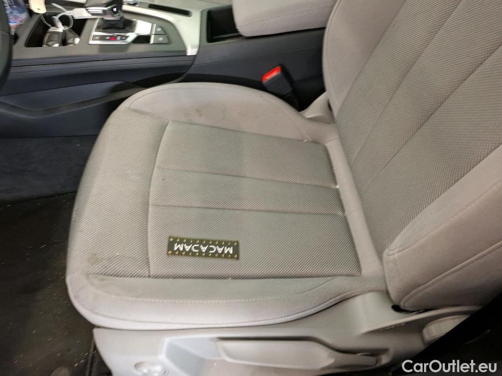  Audi  A5 Sportback AUDI  / 2019 / 5P / Berline 40 TFSI 190 S TRONIC 7 BUSI LINE SB #36