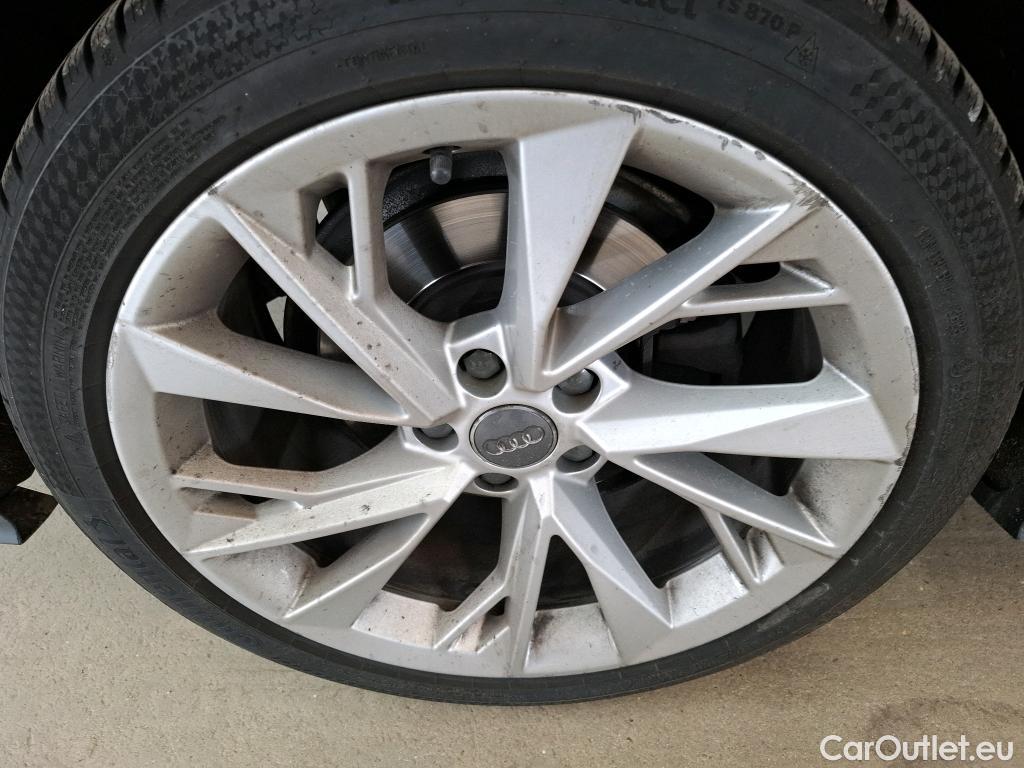  Audi  A5 Sportback AUDI  / 2019 / 5P / Berline 40 TFSI 190 S TRONIC 7 BUSI LINE SB #22