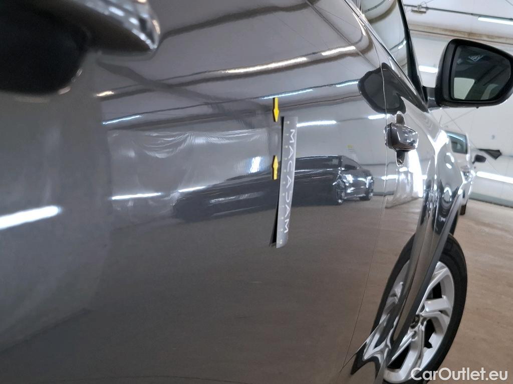  DS  DS7 DS DS 7 Crossback / 2017 / 5P / SUV BlueHDi 130 Automatique Business #17