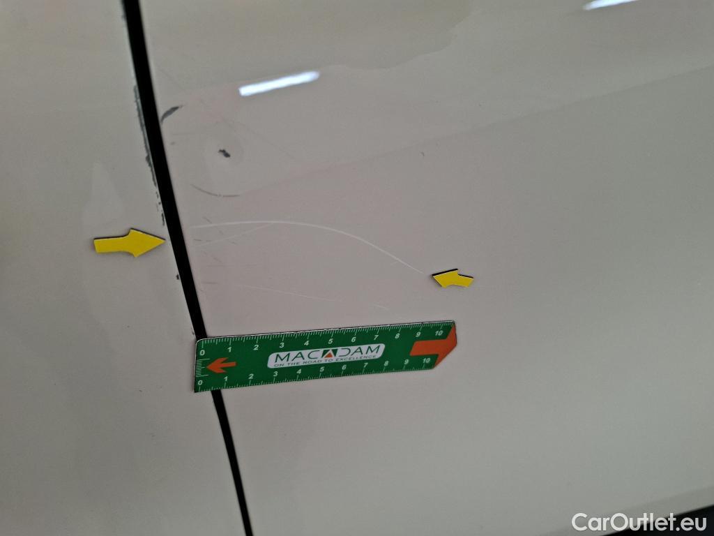  Renault  Captur  Business 0.9 TCe 90CV BVM5 E6 #9