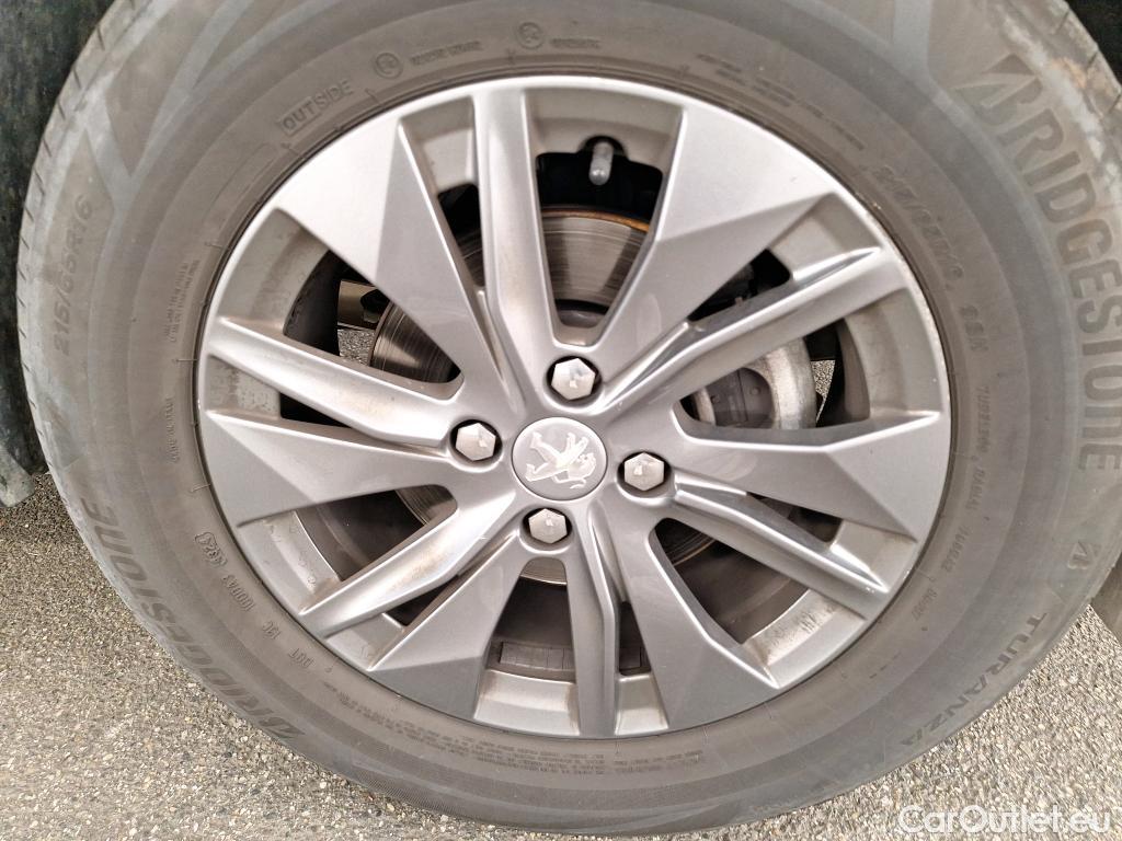  Peugeot  2008  Active Pack 1.2 PureTech 130CV BVA8 E6d #5