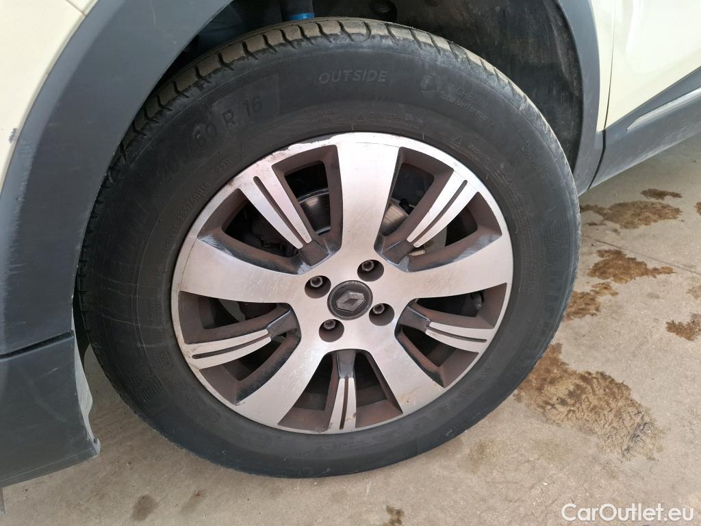  Renault  Captur  Business 0.9 TCe 90CV BVM5 E6 #21