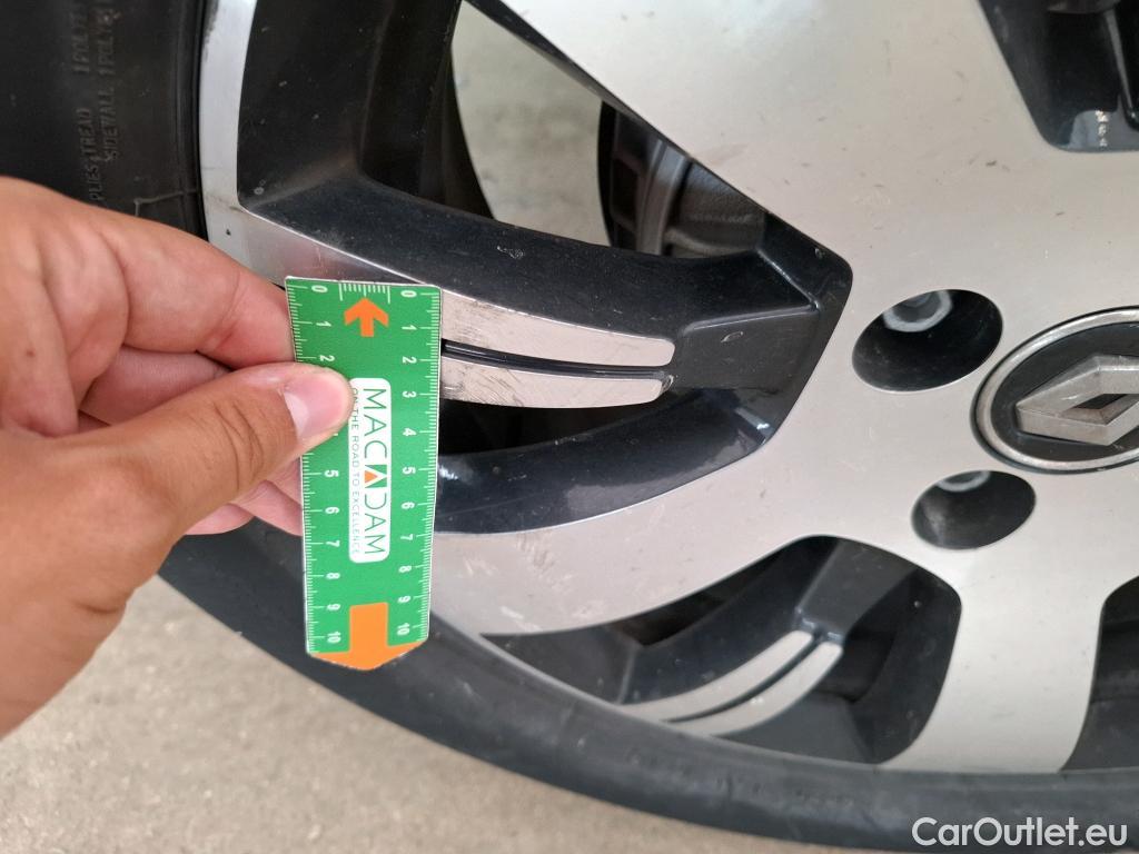  Renault  Captur  Business 0.9 TCe 90CV BVM5 E6 #60