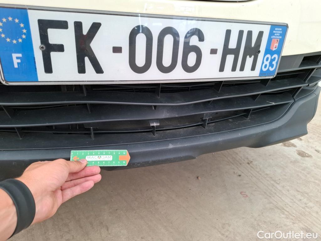  Renault  Captur  Business 0.9 TCe 90CV BVM5 E6 #3