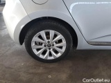  Renault  Clio RENAULT  / 2019 / 5P / BERLINA 1.5 DCI BLUE 63KW ZEN #84