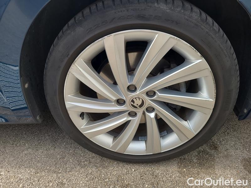  Skoda  Octavia  Combi (NX3)(2020) Oct.Com.1.4TSI 150 Style AT #16