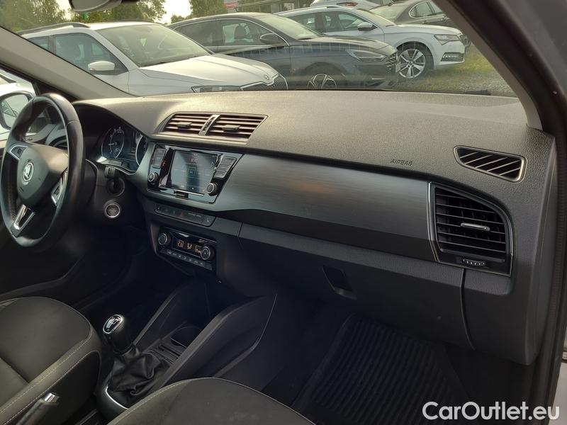  Skoda  Fabia  Combi (2015)  Com.1.0TSI 70 Style #29