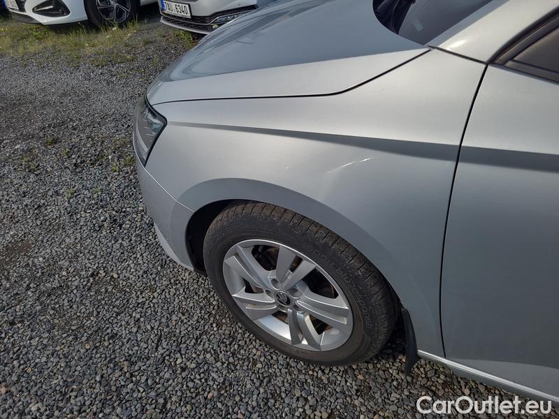  Skoda  Fabia  Combi (2015)  Com.1.0TSI 70 Style #3