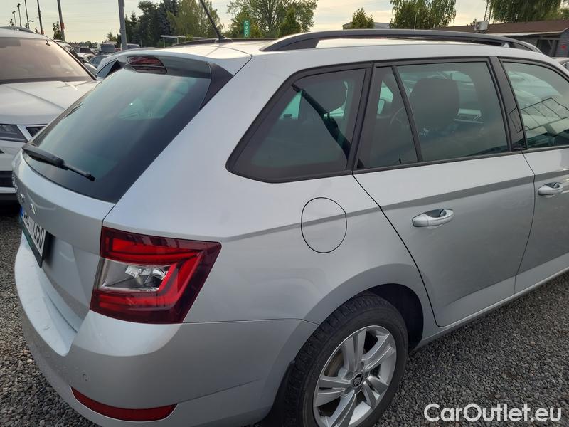  Skoda  Fabia  Combi (2015)  Com.1.0TSI 70 Style #23