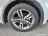  Volkswagen  Tiguan VOLKSWAGEN  / 2016 / 5P / SUV 2.0 TDI SCR 110KW SPORT BMT DSG #39
