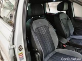  Volkswagen  Tiguan VOLKSWAGEN  / 2020 / 5P / SUV 2.0 TDI SCR 110KWR-LINE DSG #13