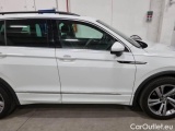  Volkswagen  Tiguan VOLKSWAGEN  / 2020 / 5P / SUV 2.0 TDI SCR 110KWR-LINE DSG #36