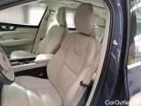  Volvo  XC60 VOLVO  / 2021 / 5P / SUV B4 D AWD AUTOMATICO MOMENTUM PRO #11
