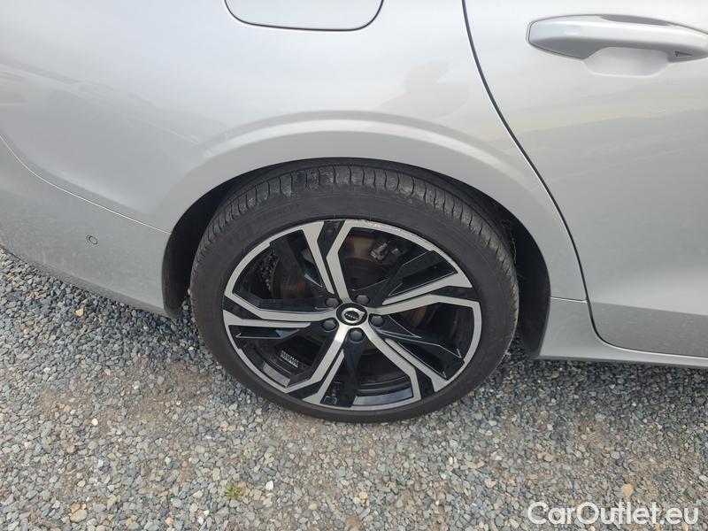  Volvo  S60  (2019)  B5 Ultimate Dark AWD AT #5