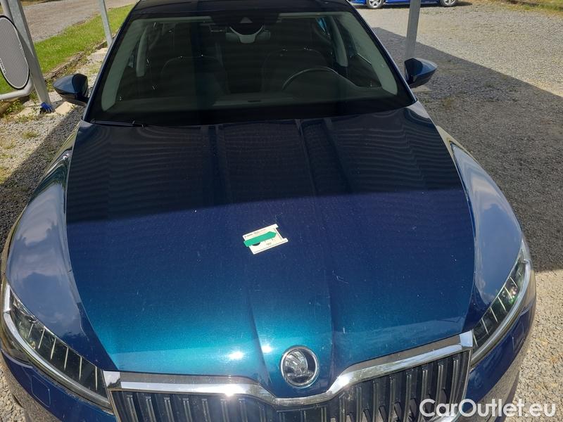  Skoda  Superb  (3V3)(2015) Supe.FL2.0TDI 110 Style AT #16