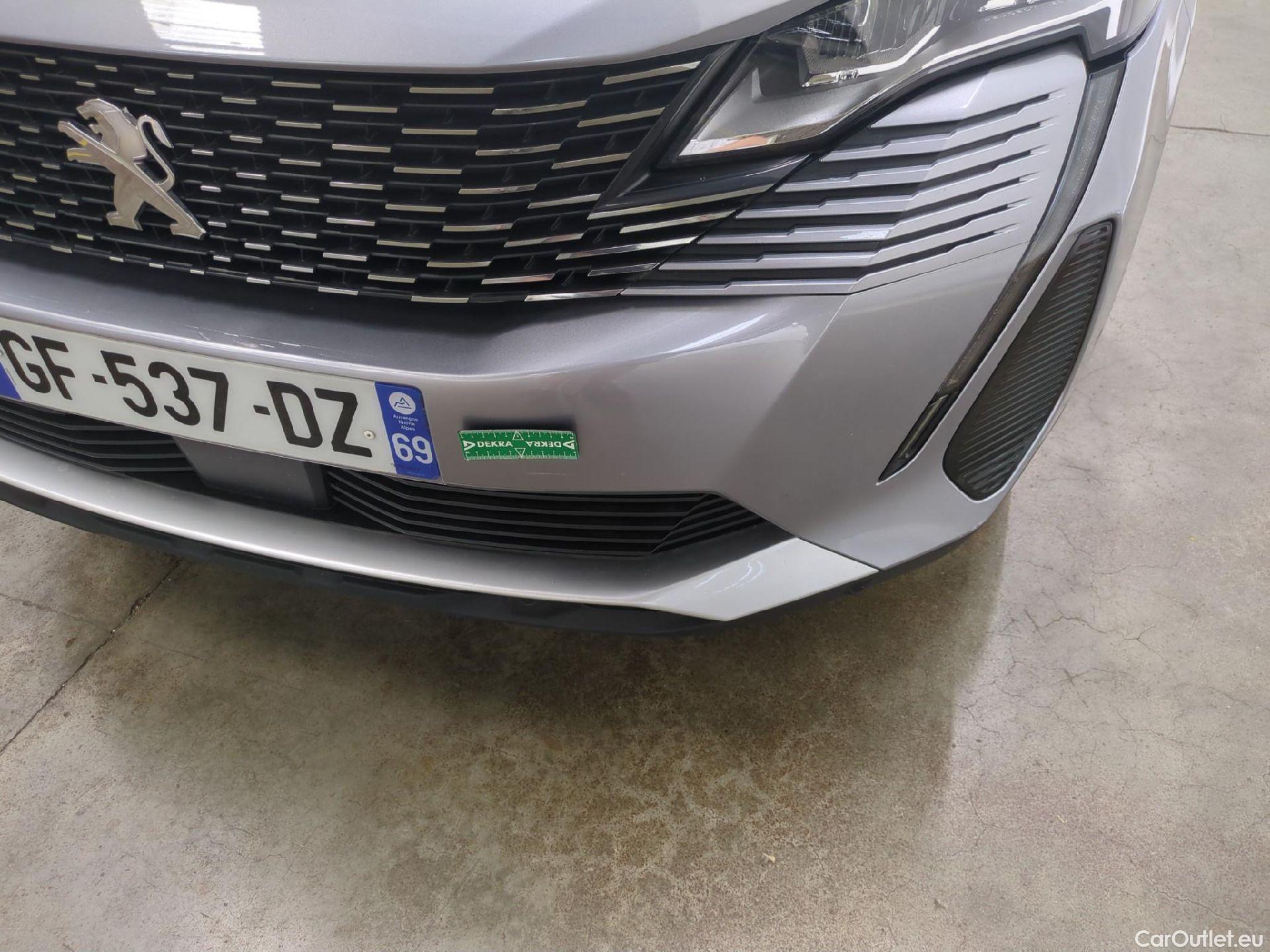  Peugeot  5008  Allure 1.2 PureTech 130CV BVA8 7 Sieges E6d #60