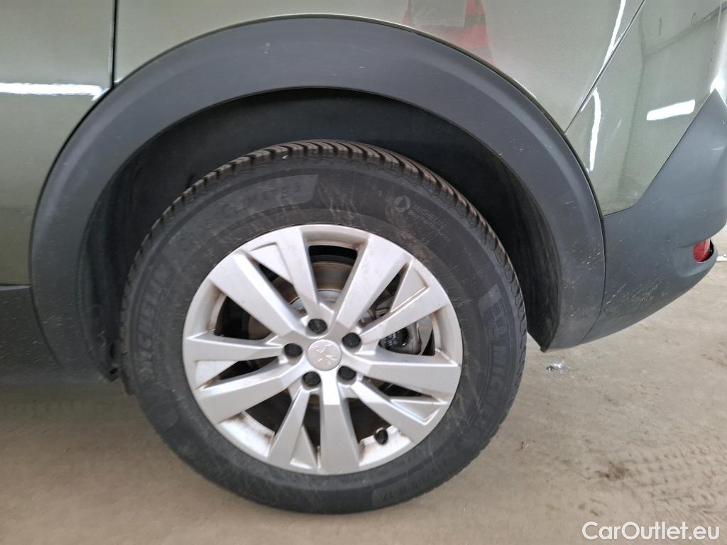  Peugeot  5008  Active Business 1.5 HDi 130CV BVA8 E6d #48