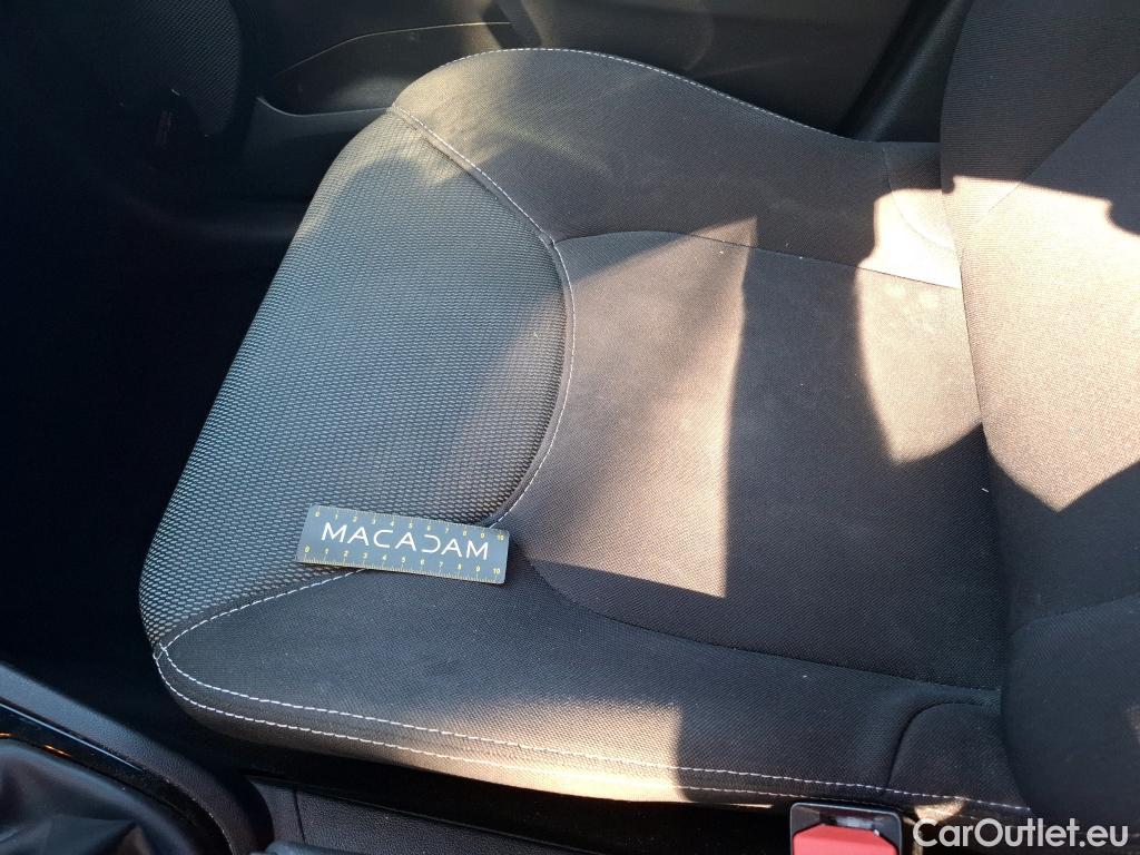  Renault  Clio RENAULT  / 2016 / 5P / Berline &Business dCi 90 #23