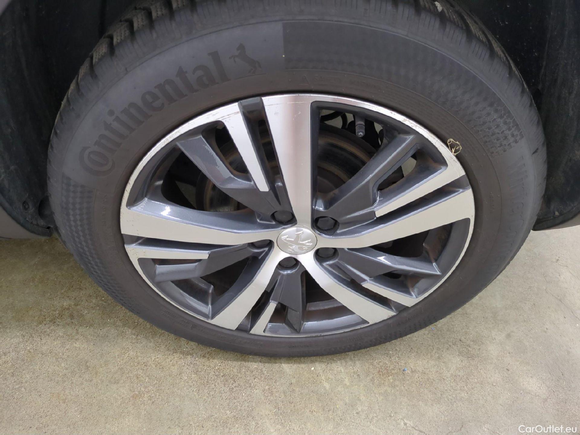  Peugeot  5008  Allure 1.2 PureTech 130CV BVA8 7 Sieges E6d #33
