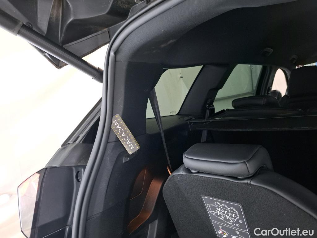  Peugeot  5008  GT 2.0 HDi 175CV BVA8 7 Sieges E6d #14