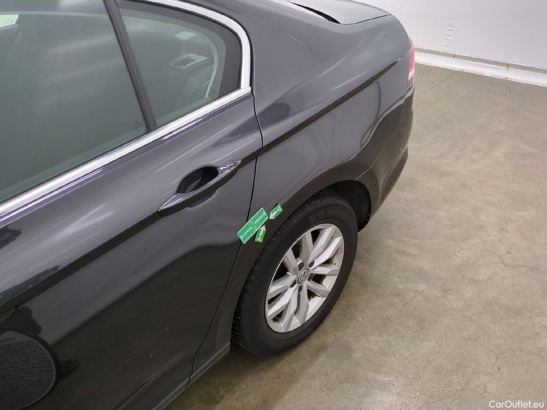  Volkswagen  Passat  Berline Comfortline BMT/Start-Stopp 2.0 TDI 150CV BVM6 E6 #80