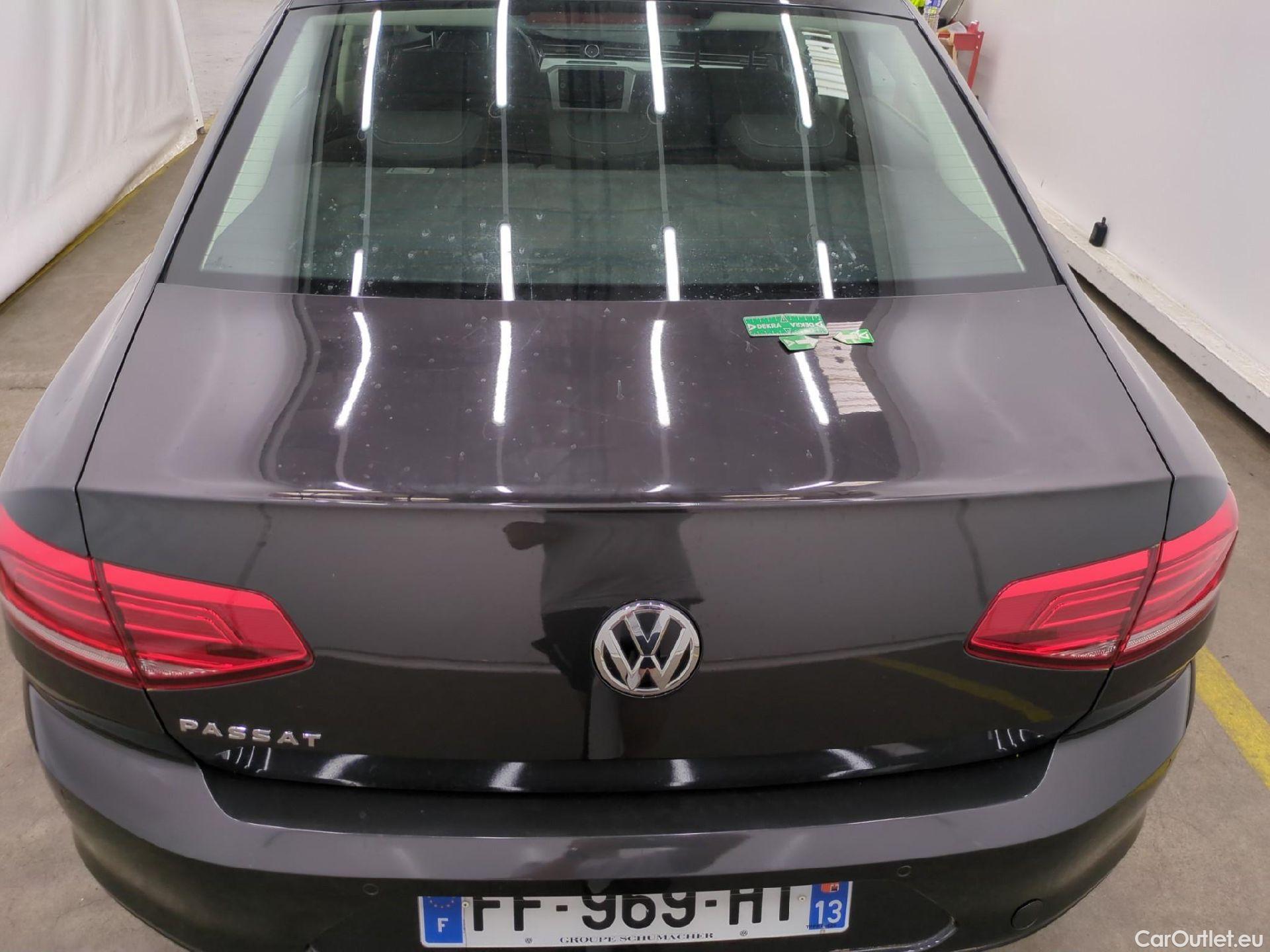  Volkswagen  Passat  Berline Comfortline BMT/Start-Stopp 2.0 TDI 150CV BVM6 E6 #86