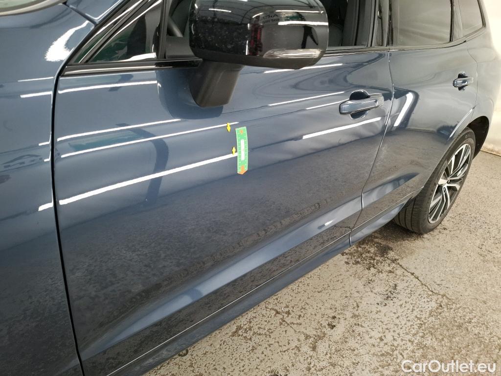  Volvo  XC60  Ultimate Dark 2WD 2.0 B4 195CV BVA8 E6d #13