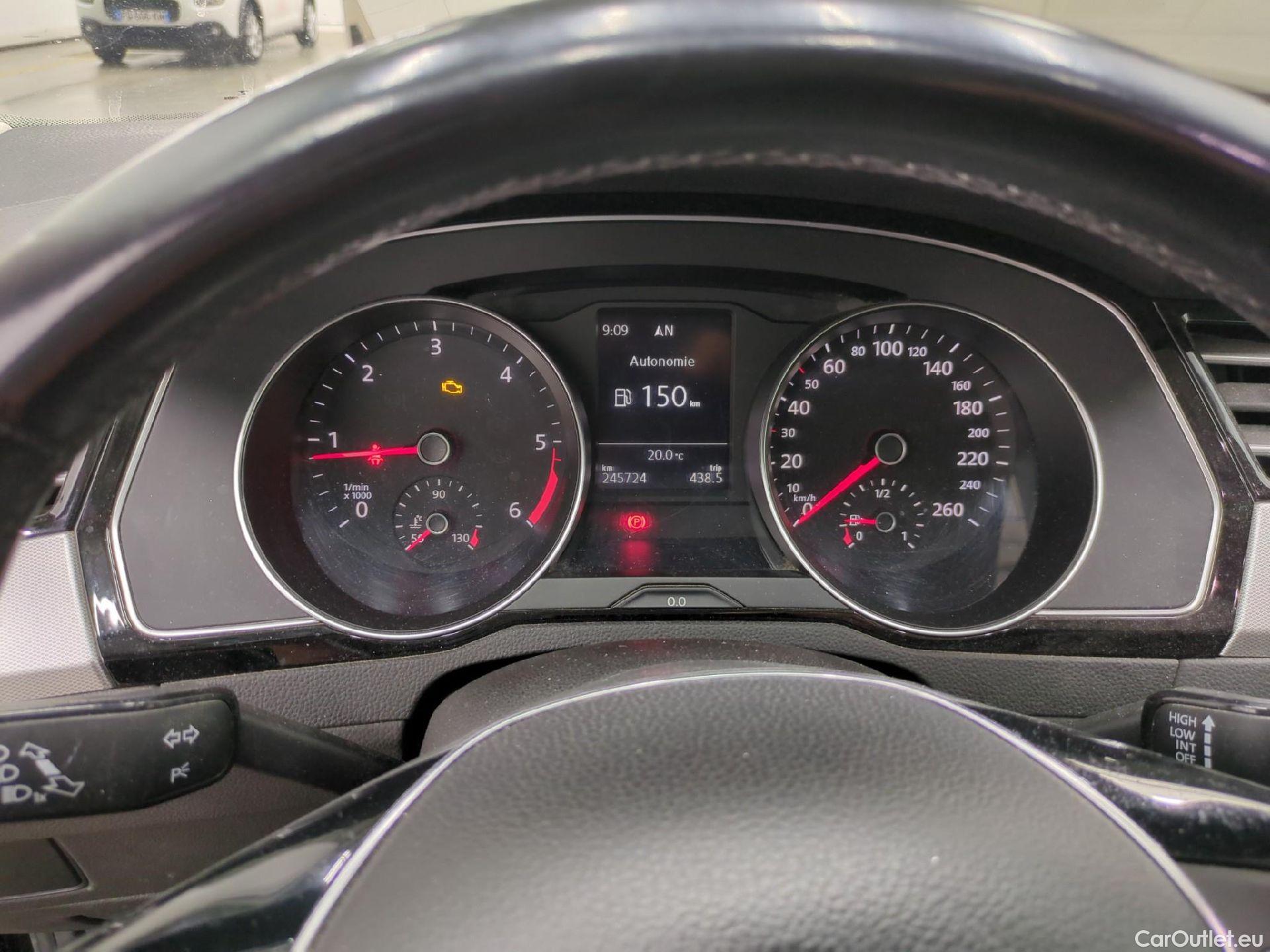  Volkswagen  Passat  Berline Comfortline BMT/Start-Stopp 2.0 TDI 150CV BVM6 E6 #5
