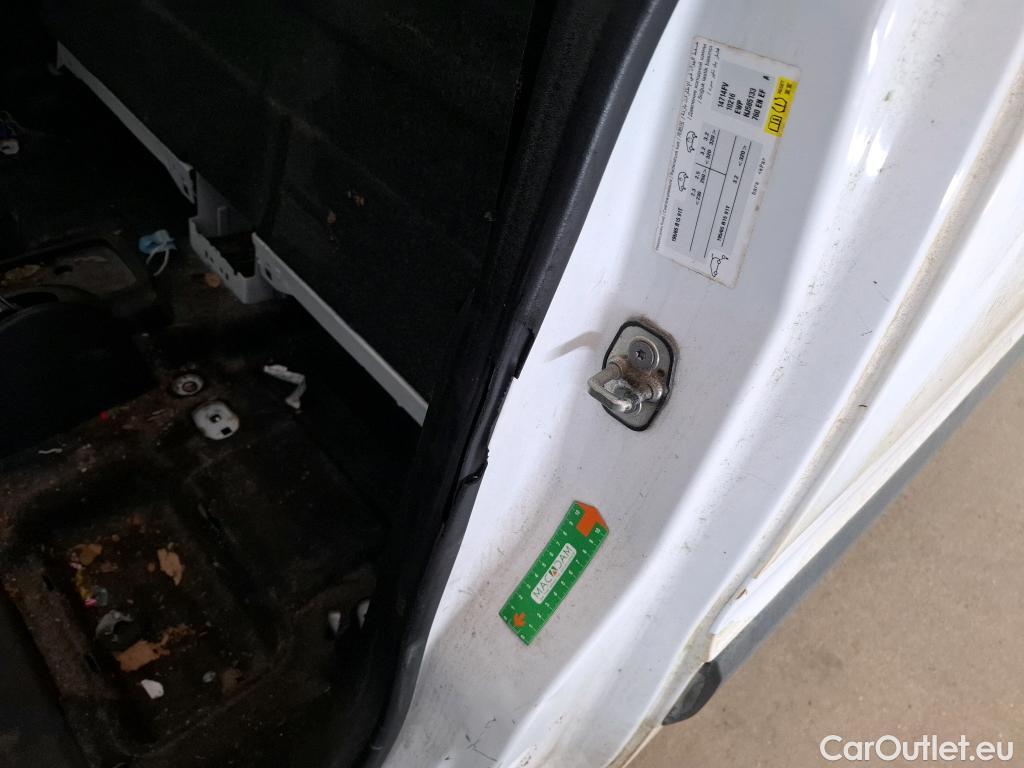  Citroen  Berlingo  Fourgon Club L2 (Long) 1.6 BlueHDi 100CV BVM6 E6 #29